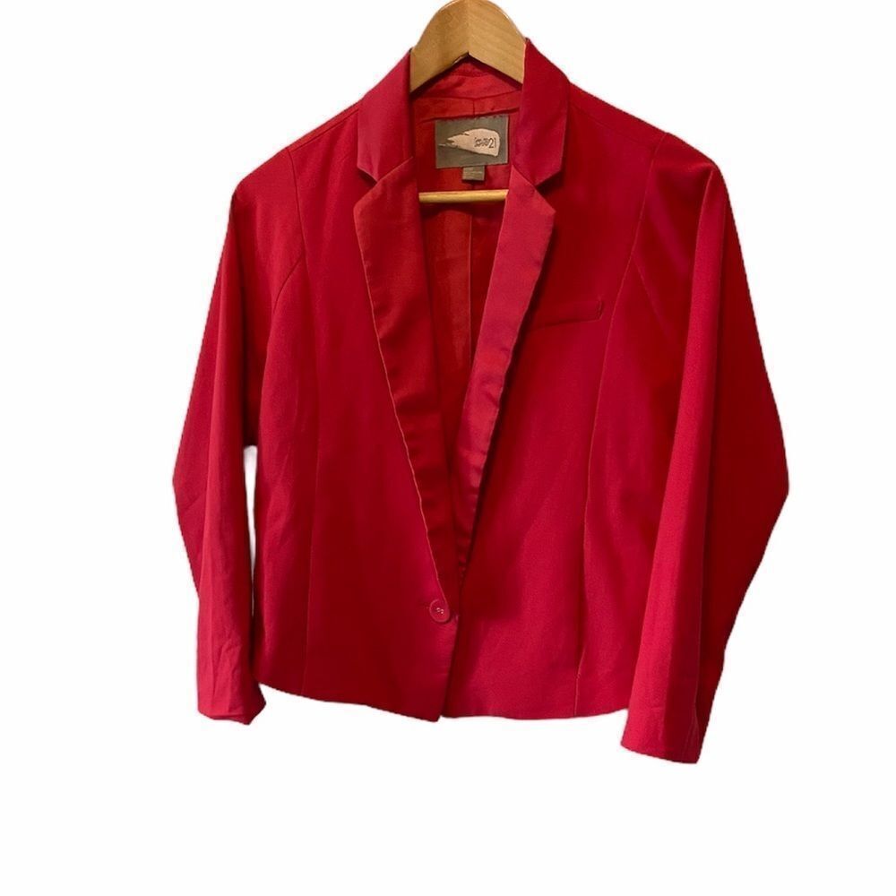 FOREVER 21 Coral Satin Trim Boxy One Button Blazer